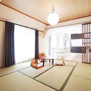 Estate Kuromon 아파트