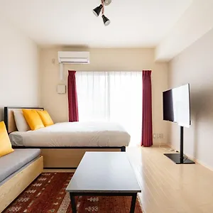 Cityspire Namba West 아파트