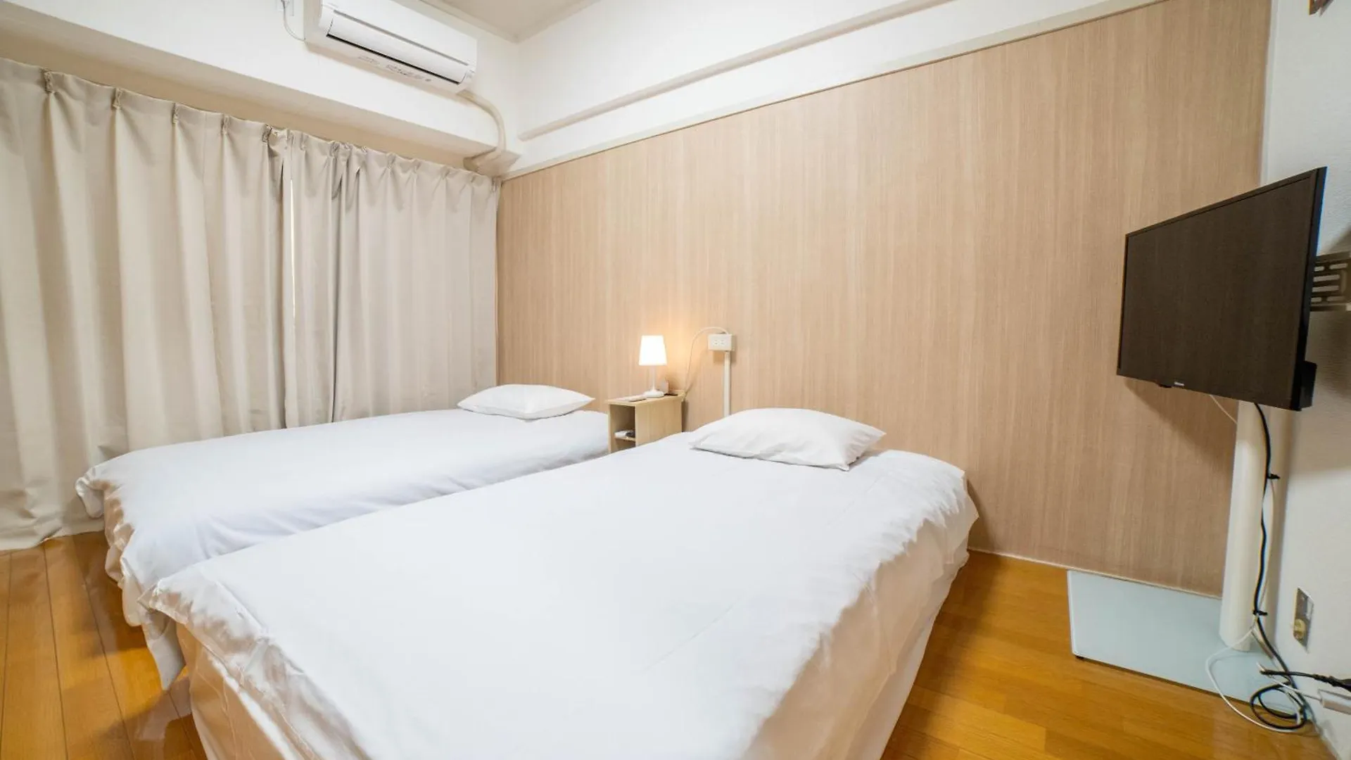 Une Apartment Hotel 大阪なんば